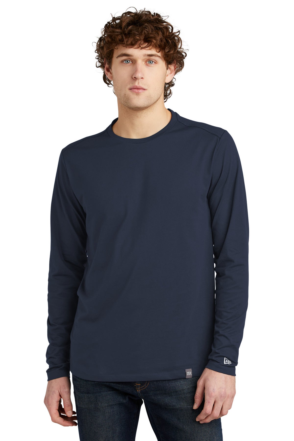 New Era ® Heritage Blend Long Sleeve Crew Tee. NEA102